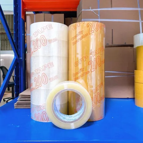 Băng keo trong, đục 200 yard 1.6kg lõi giấy mỏng 5li 1 cây gồm 6 cuộn CÓ HOA TOC L62 840445
