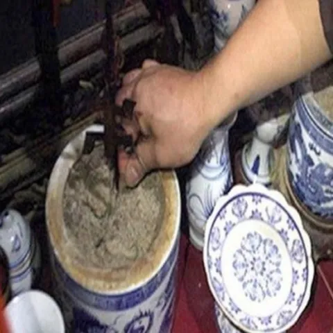 Tro nếp bốc bát hương 100g đã sàng mịn 840522