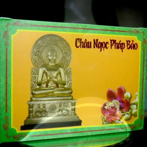 Hộp Châu Ngọc Pháp Bảo-365 Câu Pháp Cú rất hay tn120 841125
