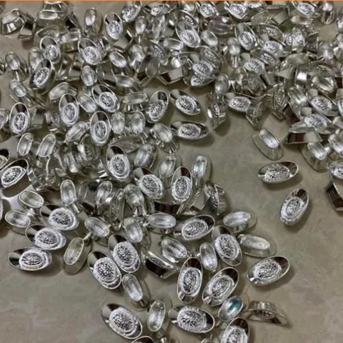thỏi vàng thỏi bạc kim loại thần tài may mắn 841627