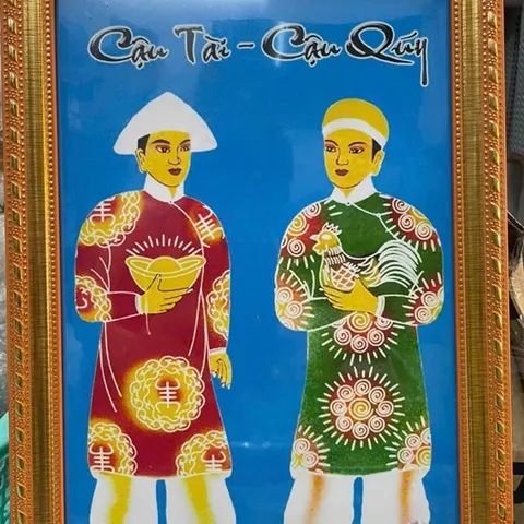 KHUNG HÌNH THỜ CÓ ẢNH ĐỨC HUỲNH GIÁO CHỦ, CÔ BƠ, ĐỊA MẪU, BÁC HỒ, CẬU TÀI CẬU QUÝ, QUAN CÔNG, ÔNG TÀ....