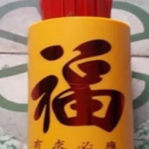 Ông xâm nhựa vàng có 3 cỡ