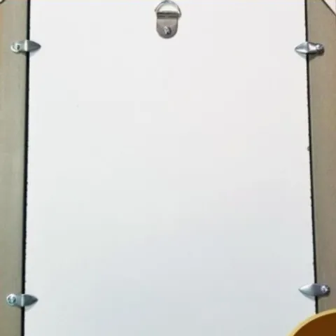 Tranh Ép Gỗ Phủ 23cm x 30cm Keo Laminate BÀ CHÚA NGỌC 841784