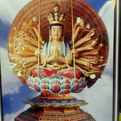 TRANH CUỘN ĐẸP 40cm x 60cm: THIÊN THỦ, ĐỊA TẠNG,TAM THÁNH ĐỨNG,TÌNH MẸ, ĂN CHAY, LỜI MẸ DẶN, TÌNH MẸ 841799