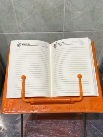 Vở chép kinh Địa Tạng (Vở trắng)