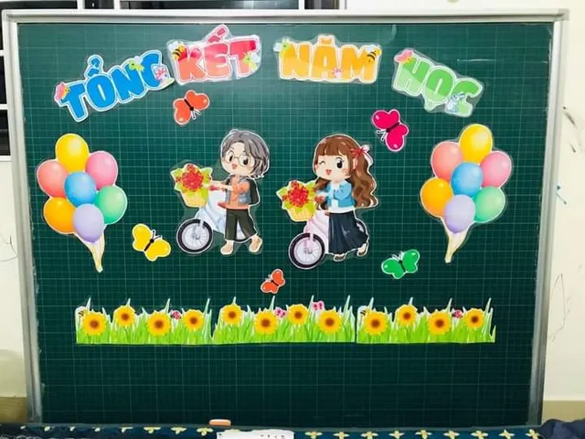 Khẩu hiệu (Tổng kết năm học - mẫu 3) để trang trí bảng, ép plastic, có sẵn nam châm dính bảng từ