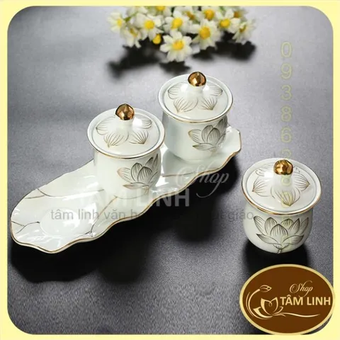 Bộ án 3 ly sứ bạch ngọc có nắp