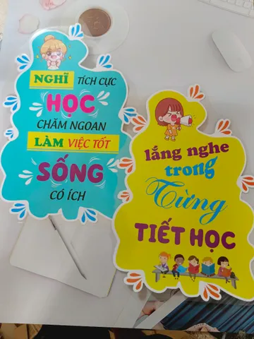 2 Slogan a3. Ép plastic bền đẹp. Trang trí lớp học. sẵn băng keo dán tường