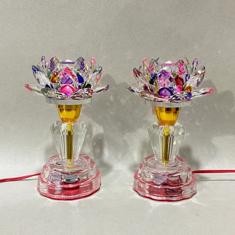 Cặp Đèn Thờ Hoa Sen Pha Lê Cao 17cm Nhiều Chế Độ Màu Siêu Đẹp