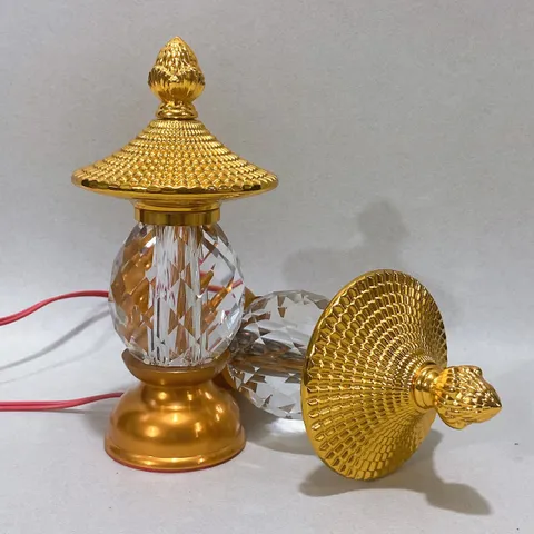 Cặp Đèn Thờ Pha Lê Nắp Ô Nhiều Chế Độ Màu Cao 17cm Siêu Đẹp