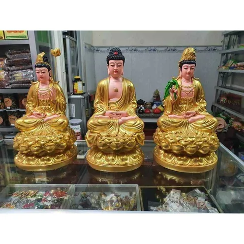 ẤN TỐNG Tượng Phật Quan Thế Âm Bồ Tát Ngồi Sen Vàng cao 30 cm cực đẹp - composite