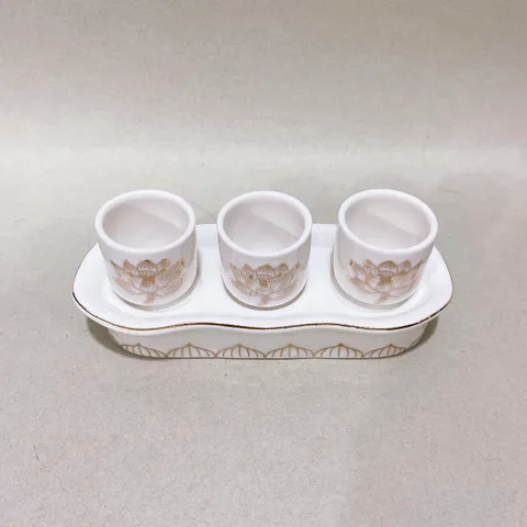 Bộ Án 3 ly Bạch Ngọc Sen Nổi Bằng Sứ Cao Cấp - Loại 1