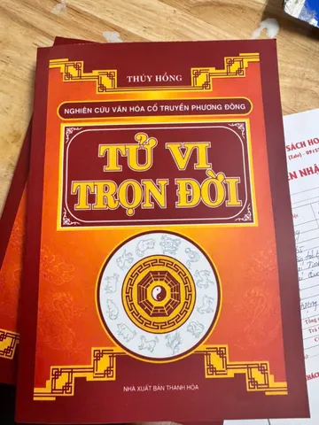 SỔ TAY TỬ VI TRỌN ĐỜI - THUÝ HỒNG