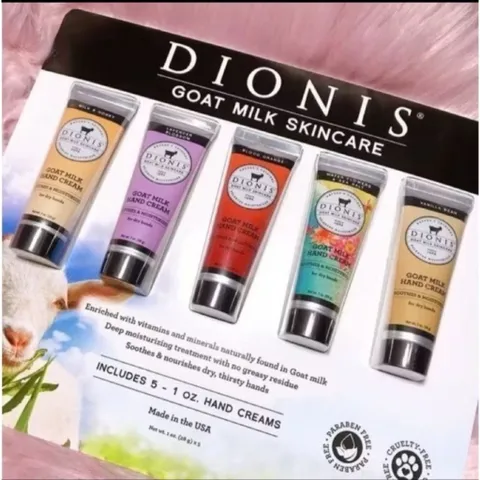 Kem chống lão hóa da tay DIONIS GOAT MILK SKINCARE dưỡng ẩm, cải thiện sự không đều màu c...