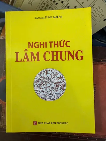SỔ TAY LUẬT TỨ PHẦN TỲ KHEO GIỚI TƯỞNG BIỂU KÝ