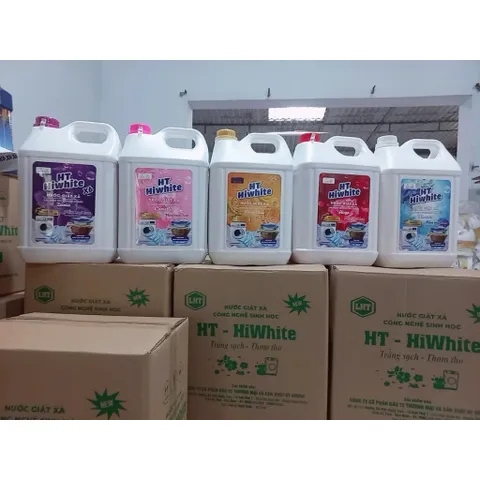 NƯỚC GIẶT HT WHITE 10KG - Giúp làm sạch vết bẩn quần áo, lưu hương lâu trên mọi loại vải, giá siêu rẻ