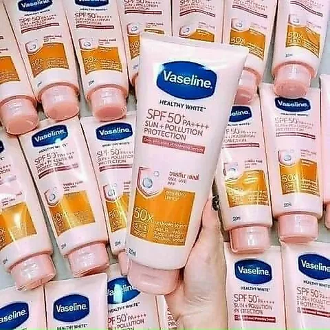 DƯỠNG THỂ TÁI TẠO DA CHỐNG NẮNG VASELINE 50X 250ml - Bảo vệ và chăm sóc da mềm mại, sản phẩm chống nắng hiệu quả từ Vase