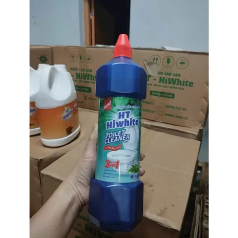 TẨY WC VÀ NHÀ TẮM GẠCH MEN Ố VÀNG 843074