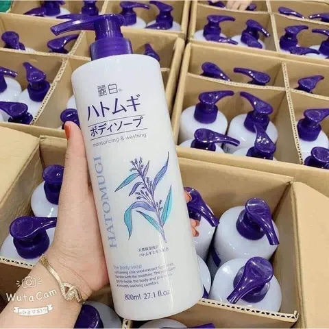 SỮA TẮM Ý DĨ NHẬT 800ML - Dưỡng ẩm sâu, làm sạch da hiệu quả, hương thơm dịu nhẹ, sản phẩm chăm sóc da cao cấp
