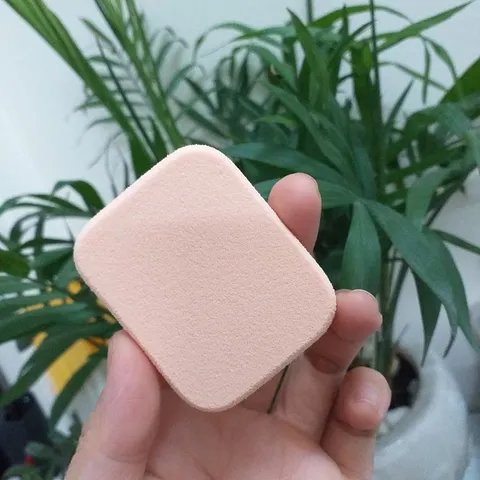 Bông phấn đôi loại mỏng dùng trang điểm