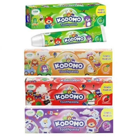 KEM ĐÁNH RĂNG TRẺ EM KODOMO 45G/65G - Vệ sinh răng miệng, bảo vệ men răng, hương vị thơm ngon, an toàn cho bé yêu