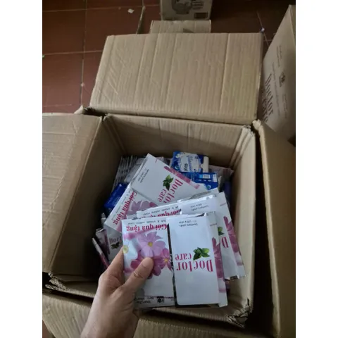 Băng vệ sinh Doctor Care ban ngày 8 miếng mẫu mới, date mới nhất, cập nhật hàng khuyến mại