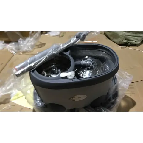 Cây lau nhà Elephant Thái Lan nhựa nhẹ cao cấp, có trợ lực, siêu nhẹ, van tự xả, có bình đựng nước lau sàn