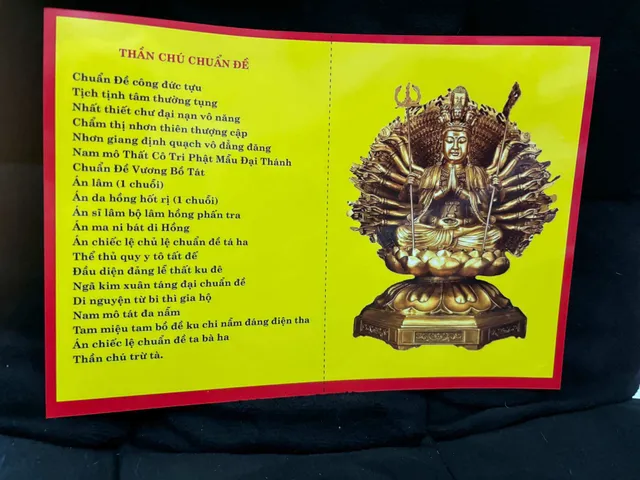 Sách -  300 tờ chú đại bi vàng cán bóng, khổ A4