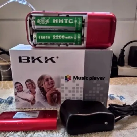 Máy Nghe Kinh Nikaya trọn bộ mp3 DƯƠNG KHOA SHOP có cốc sạc, dây sạc, thẻ nhớ, list bài