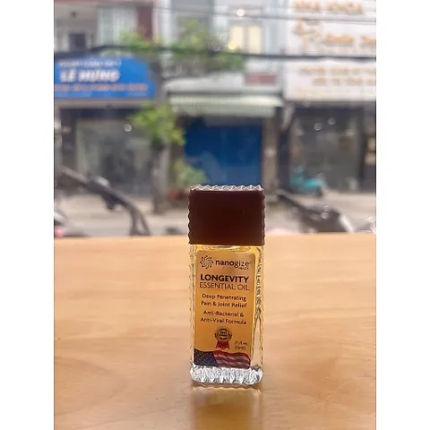 [Date mới, Hoả tốc] Dầu vàng Longevity Essential oil 21ml của Mỹ/ dầu nóng dạng lăn của Mỹ