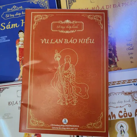 Combo 6 Quyển Chép kinh chữ mờ A5 gồm KINH ĐỊA TẠNG + CẦU AN + CHÚ ĐẠI BI + HỒNG DANH + SÁM HỐI  + VU LAN (TẶNG 6 VIẾT + 1 CHUỖI ĐEO) DƯƠNG KHOA SHOP