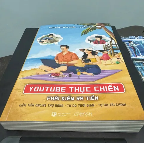 Sổ tay Youtube Thực Chiến Phải Kiếm Ra Tiền hot 2025