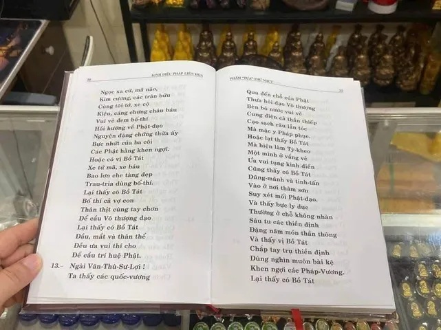 Kinh Diệu Pháp Liên Hoa Bìa Da cực đẹp