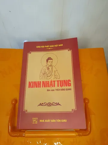 Kinh Nhật Tụng Hình Phật Thầy Đăng Quang