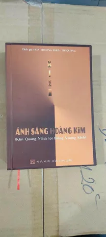 Ánh Sáng Hoàng Kim cực hay