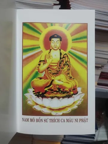Kinh Diệu Pháp Liên Hoa bìa vàng ( 28 Phẩm)