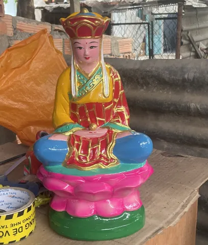 Tôn tượng địa tạng bồ tát ngồi 30cm đất nung vẻ màu cực đẹp
