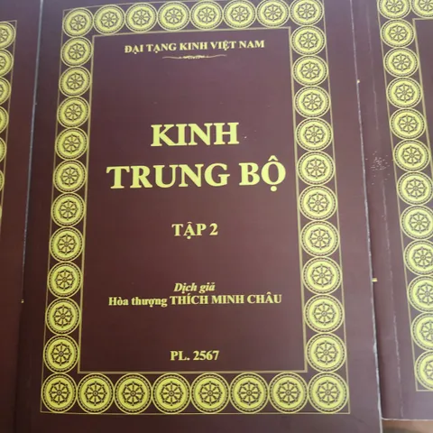 TRỌN BỘ KINH trung bộ 3 QUYỂN -  THÍCH MINH CHÂU (bìa mới) cực hay