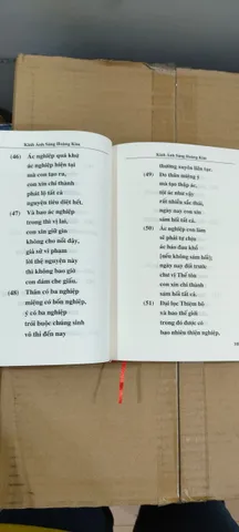 Kinh Ánh Sáng Hoàng Kim cực hay