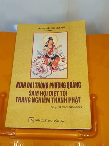 SỔ TAY Kinh Đại Thông Phương Quảng Sám Hối Diệt Tội Trang Nghiêm Thành Phật cực hay