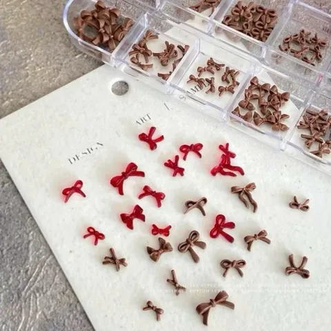 [ HOT ] Khay Charm Nơ Nhí Nâu Đỏ 12 Ngăn Mẫu Mới Mix Nhiều Kiểu Đính Móng Tay Nailbox Siêu Xinh [ TÚ ANH NAIL ]