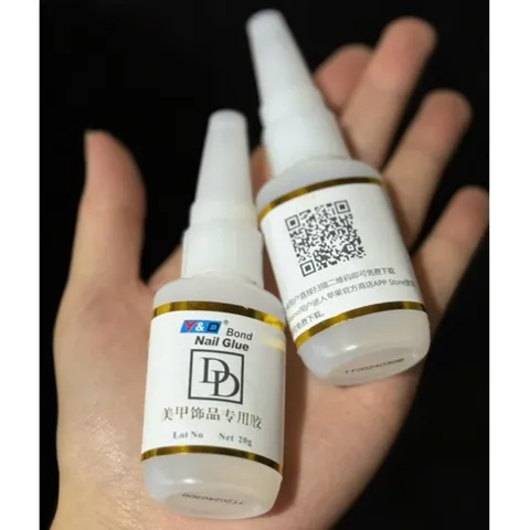Keo bê tông DD Waloc tách lẻ chai gắn móng đính đá siêu bền CHÍNH HÃNG
