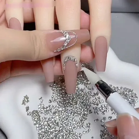 Đá super kim cương mini chạy viền móng chân bằng đính nail siêu sáng set 100v cực HOT
