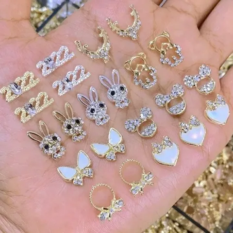 Set 30 cham phụ kiện đính móng mẫu mới siêu đẹp