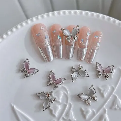 Set charm hồ điệp mẫu mới gắn tạo kiểu Nail siêu HO.T