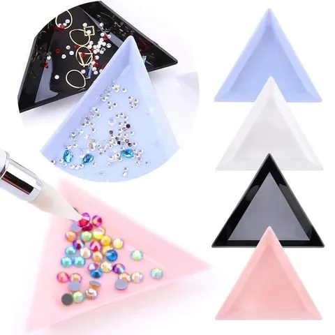 Set 5C khay nhựa tam giác đựng cham đá chụp hình nail đa năng