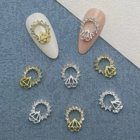Charm tròn kim cương cao cấp đính móng siêu sáng đẹp set 30 chiếc