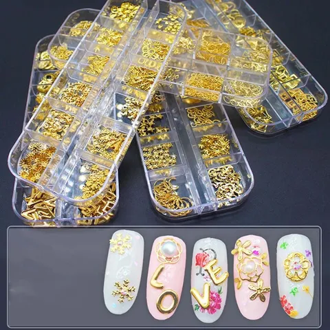 Khay cham vàng bạc đính móng design nail Hàn siêu xinh