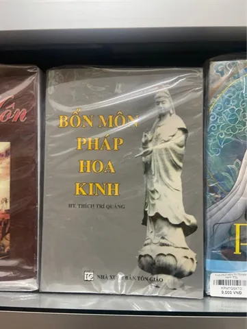 Kinh Bổn Môn Pháp Hoa bìa xám DƯƠNG KHOA