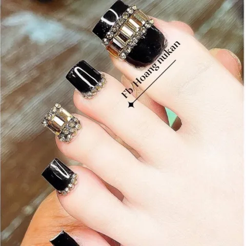 Đá viền xích đá trang trí tạo kiểu móng siêu nhanh siêu đẹp các mẫu HOT nhất